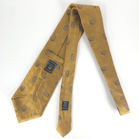 COUNTESS MARA ALL IMPORTED SILK HAND TAILORED IN USA 🇺🇸 GOLD Geometric TIE‎ - Picture 5 of 10